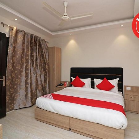 Oyo 70574 Chowdhury Lodge Bānkura Esterno foto